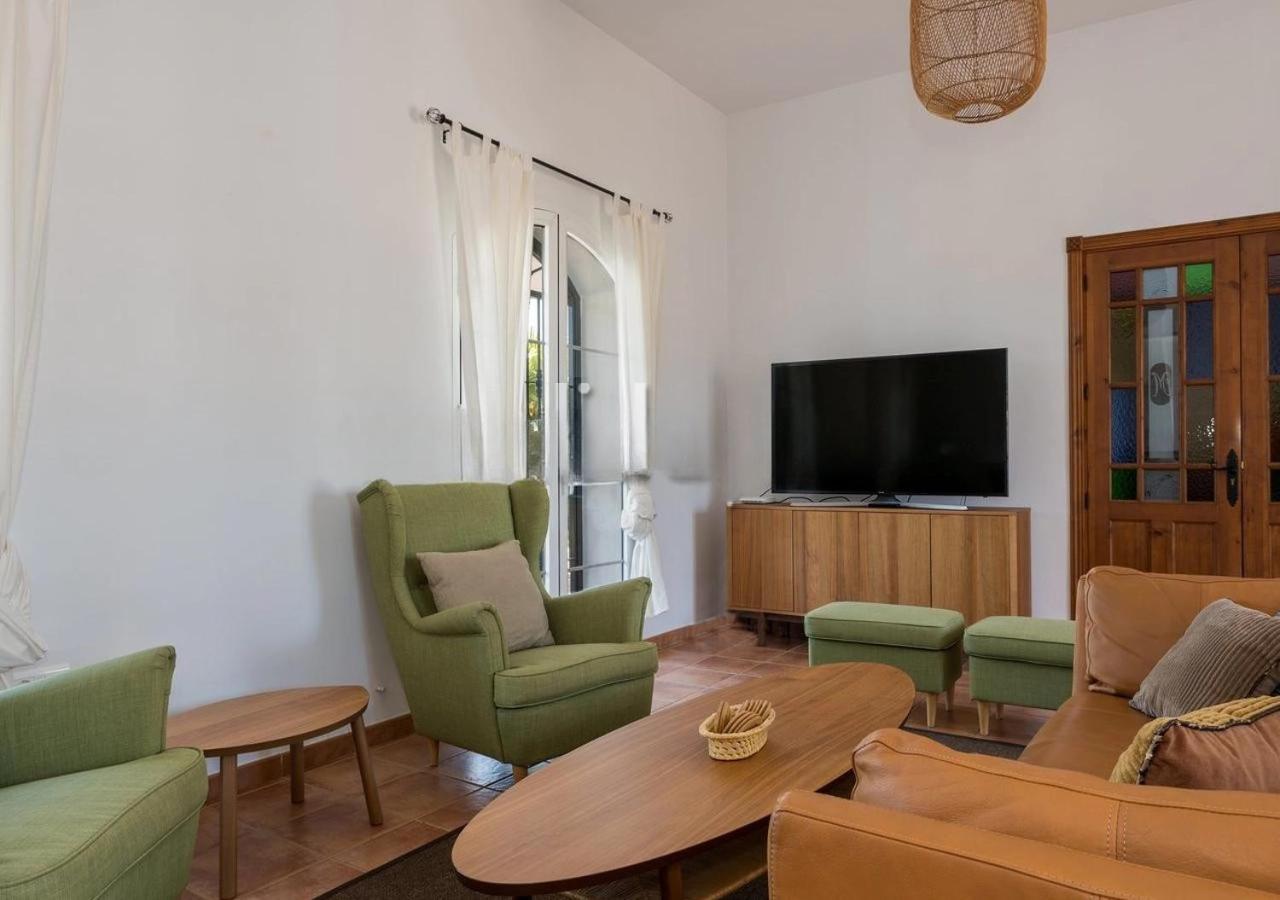 Spacious Villa With Exceptional Views In Malaga Casarabonela Exteriör bild