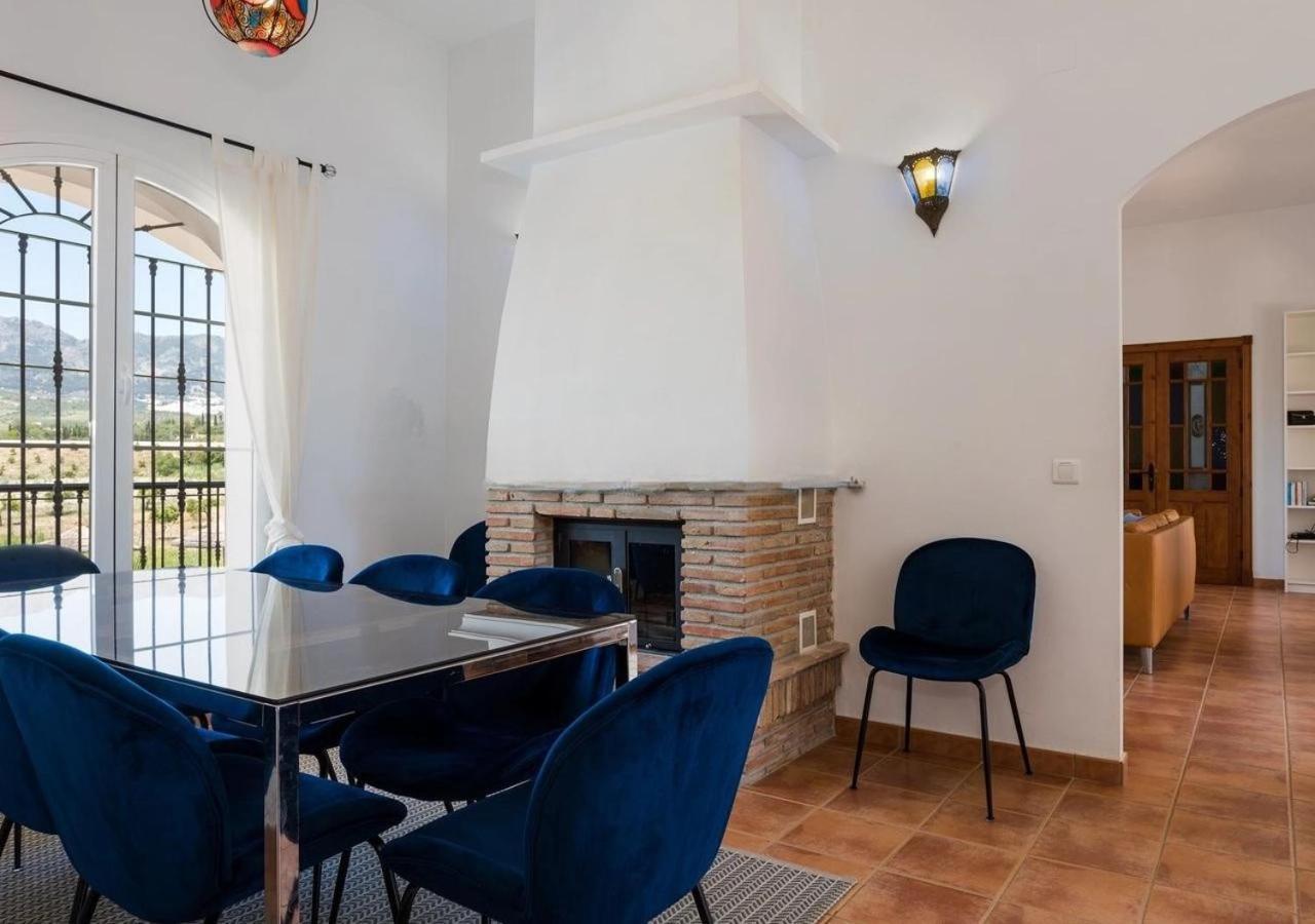 Spacious Villa With Exceptional Views In Malaga Casarabonela Exteriör bild