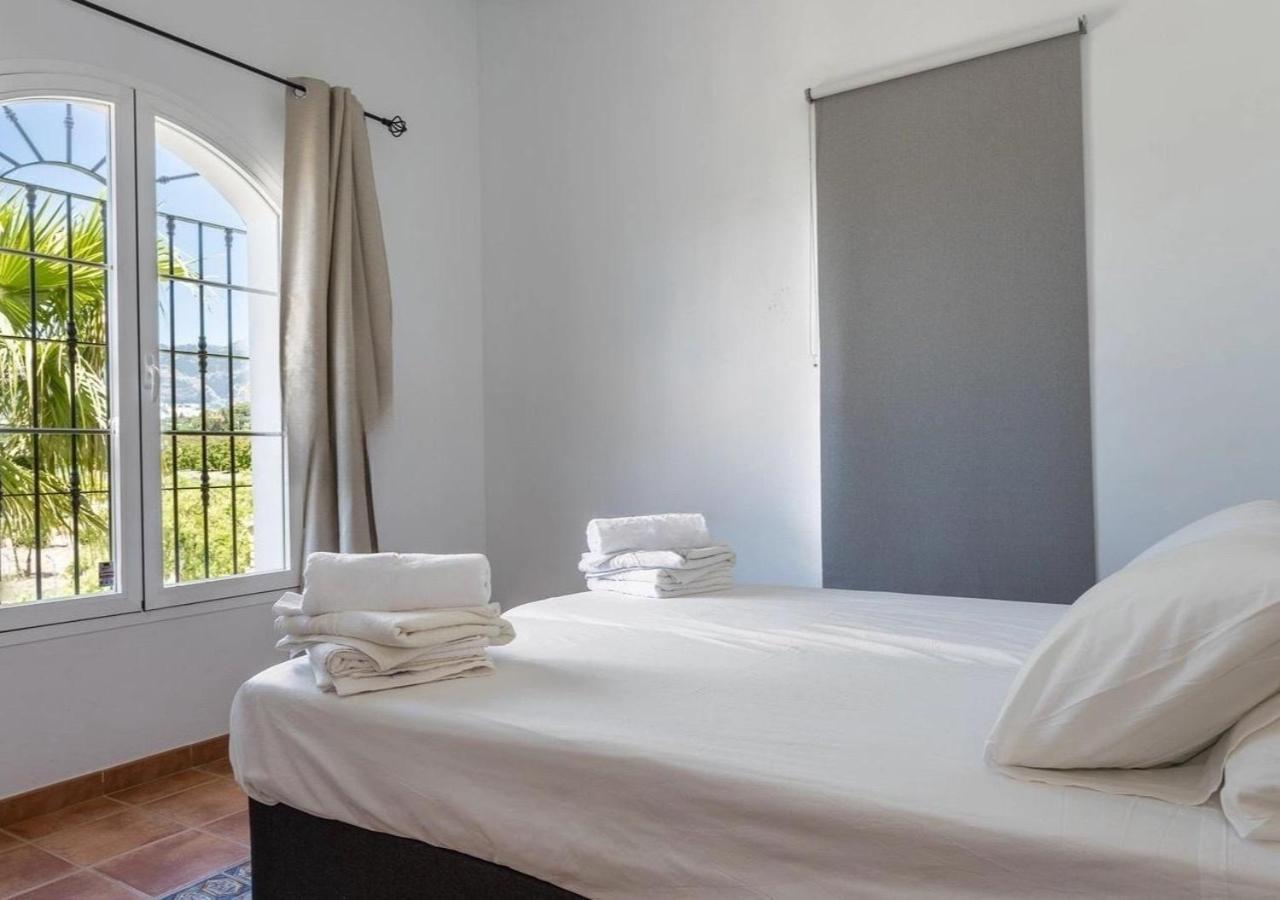 Spacious Villa With Exceptional Views In Malaga Casarabonela Exteriör bild