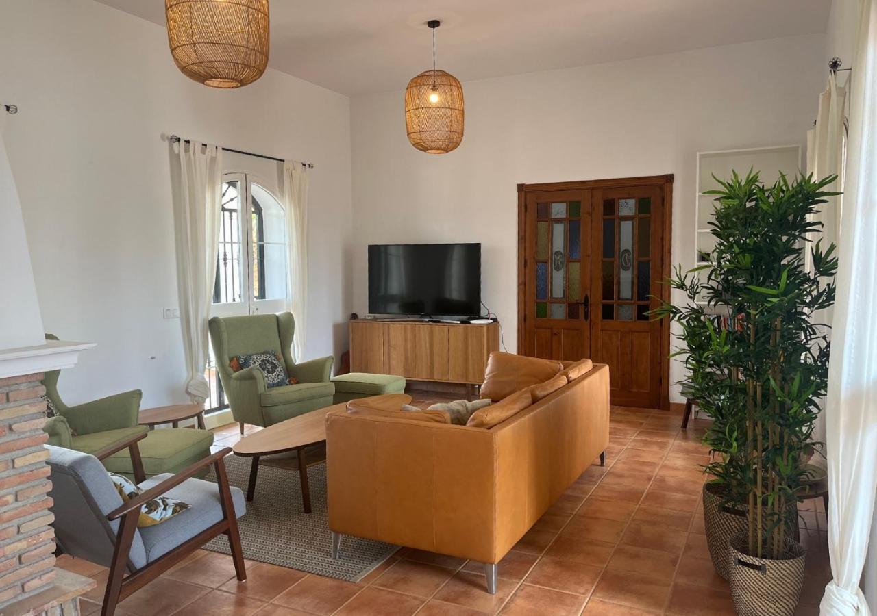 Spacious Villa With Exceptional Views In Malaga Casarabonela Exteriör bild